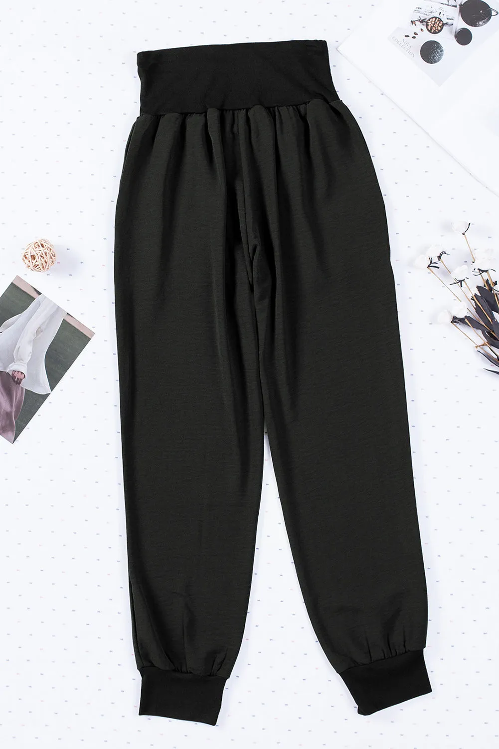 Black Casual Pocketed Tapered Elastic Waist Joggers