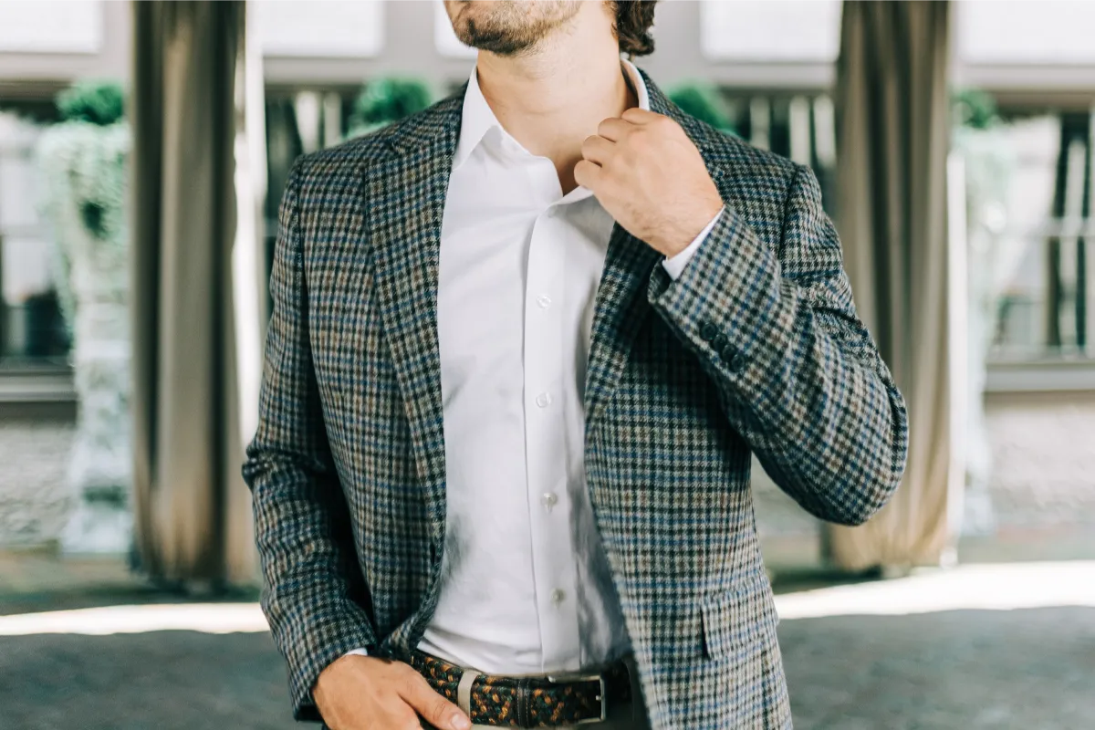 Non-Iron Spread Collar Dress Shirt