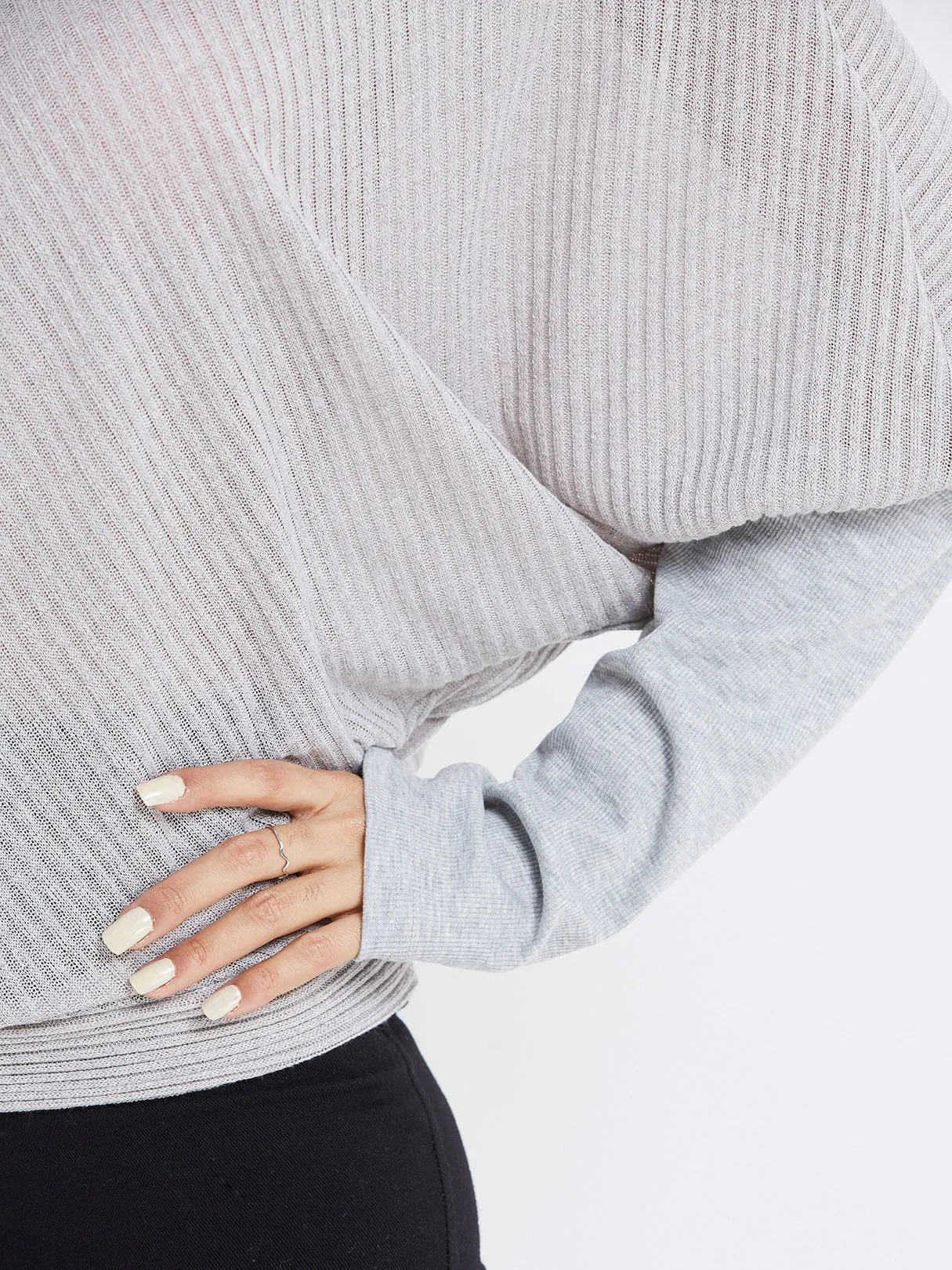 OEM ODM Round Neck One Shoulder Plain Long Sleeve Grey Top