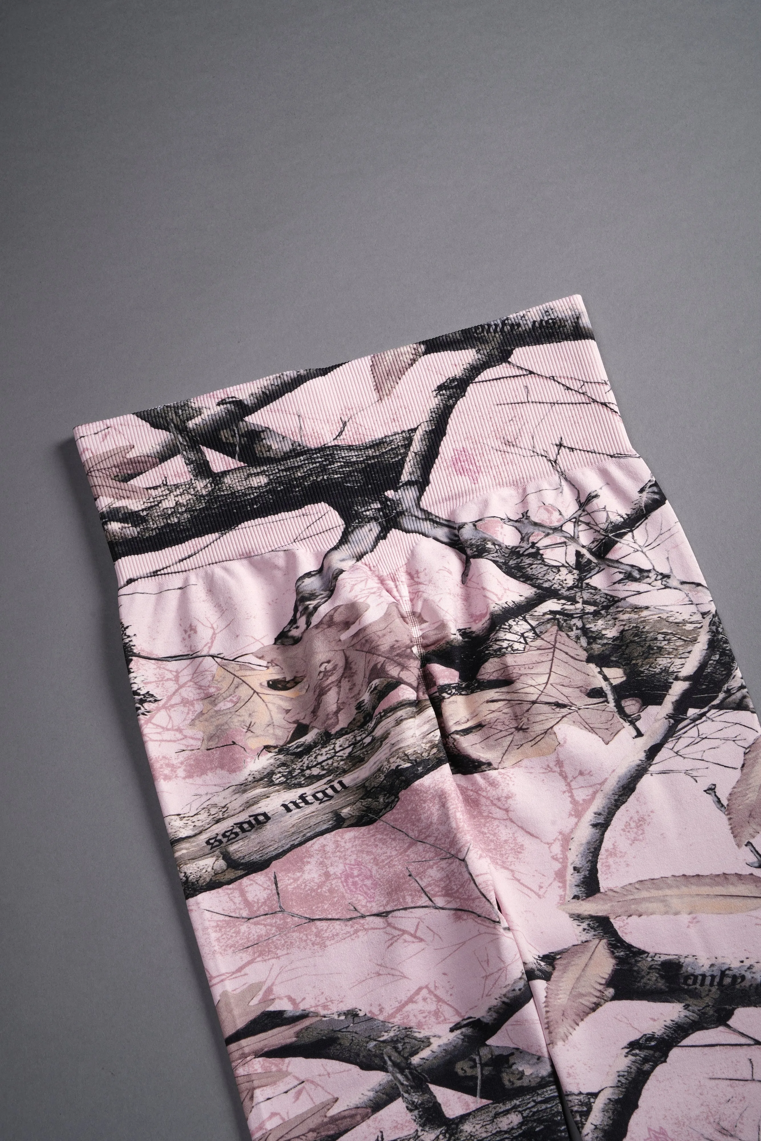 Our Passion "Everson Seamless" Scrunch Leggings in Baby Pink Woodland Camo