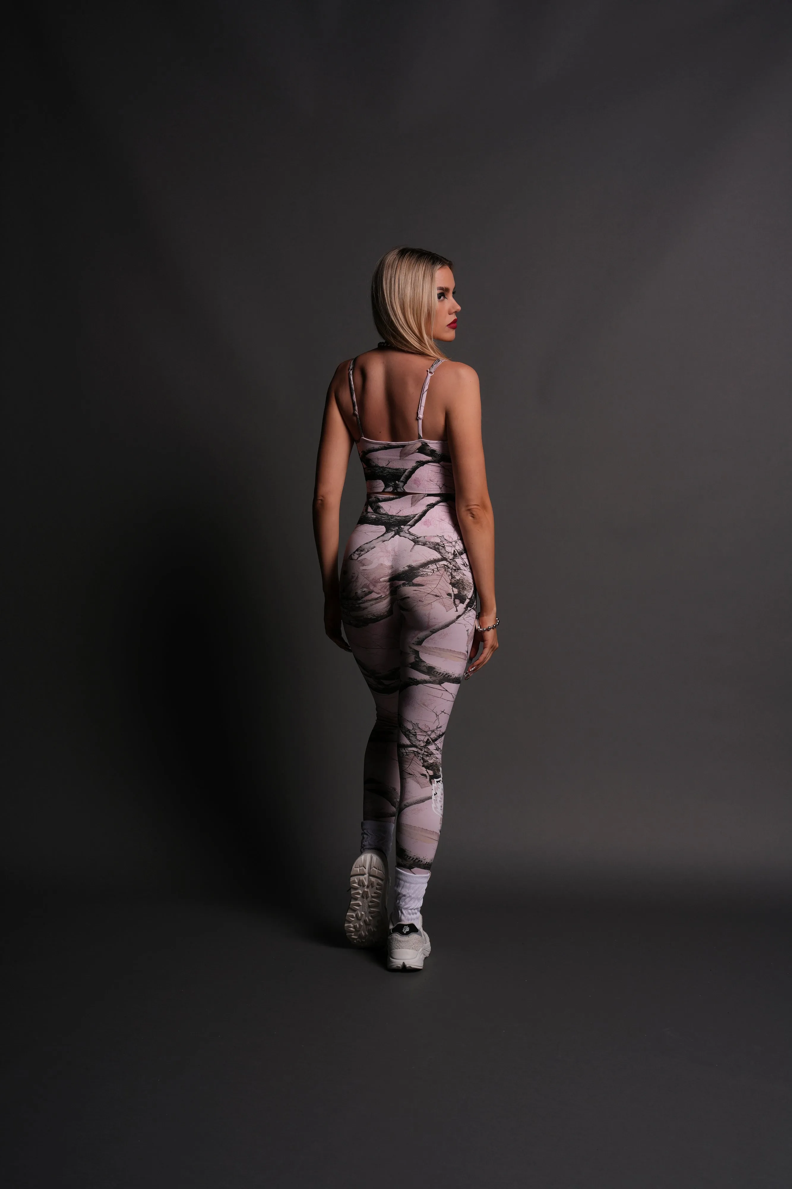 Our Passion "Everson Seamless" Scrunch Leggings in Baby Pink Woodland Camo