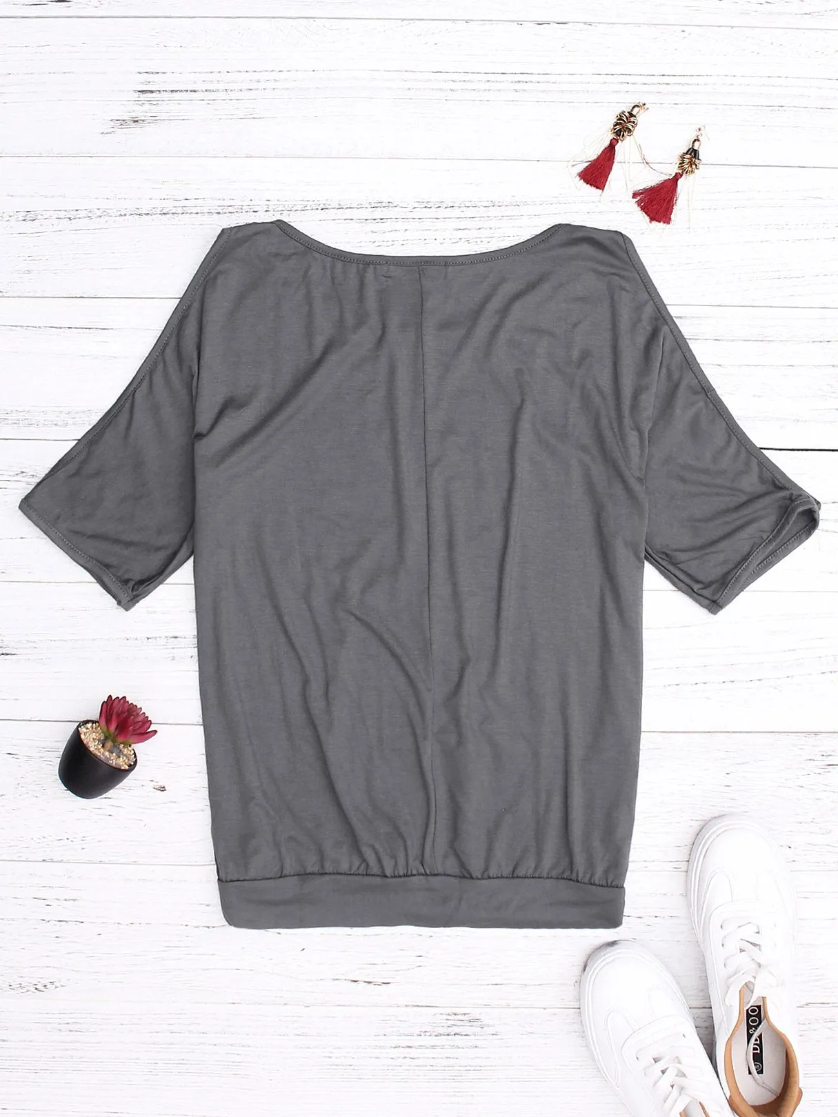 Wholesale Round Neck Cold Shoulder Short Sleeve Printed T-Shirts